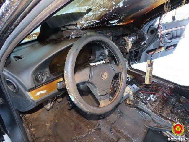 В Пружанском районе ремонт «BMW» обернулся пожаром В Пружанском районе ремонт «BMW» обернулся пожаром