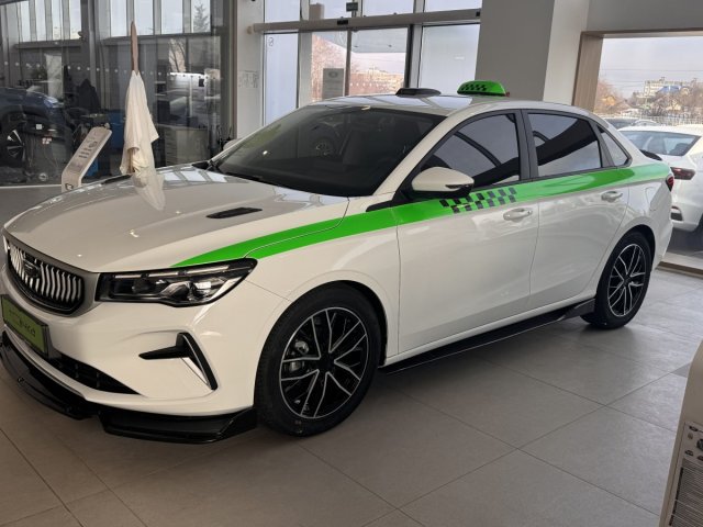 Белорусский седан превратили в культовый автомобиль из фильма «Такси»