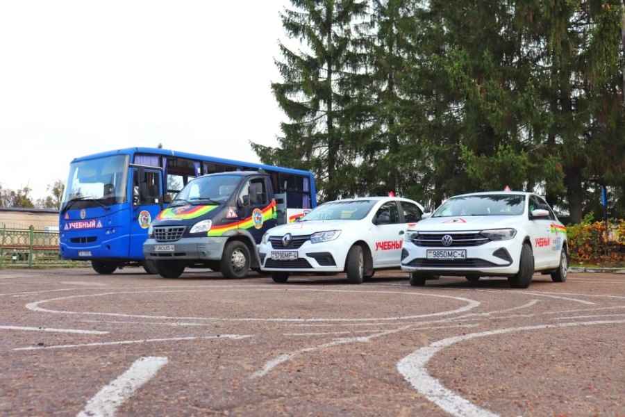 Автошкола "ДОСААФ" в Гродно. Обучение на все категории Автошкола "ДОСААФ" в Гродно. Обучение на все категории