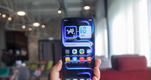 В Беларусь приехали смартфоны будущего от Infinix с «котиком» и пульсометром
