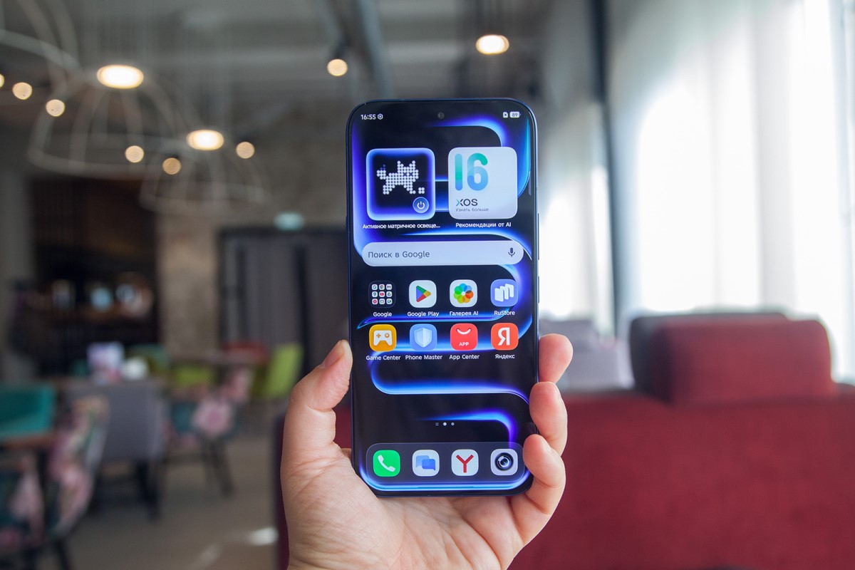 В Беларусь приехали смартфоны будущего от Infinix с «котиком» и пульсометром