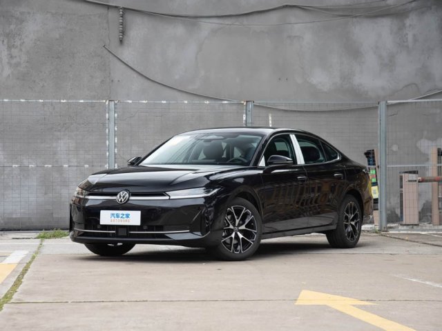 Гибриды нового поколения Volkswagen Passat и Volkswagen Tiguan с запасом хода свыше 1400 км представят 29 мая