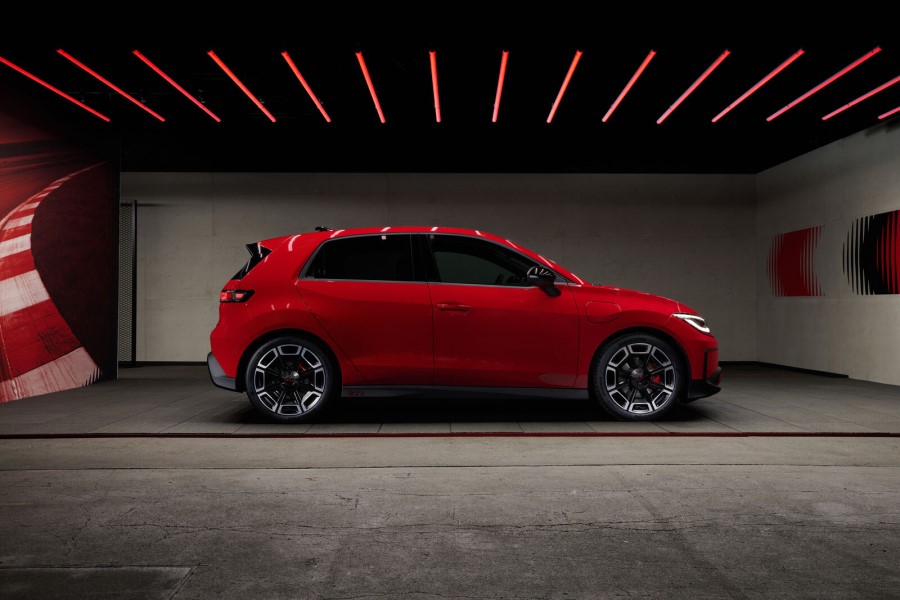 Электрический прорыв: Volkswagen представляет ID. Polo GTI — первый в мире электрический GTI