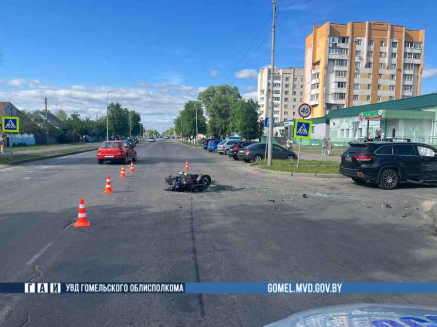 В Калинковичах погиб мотоциклист