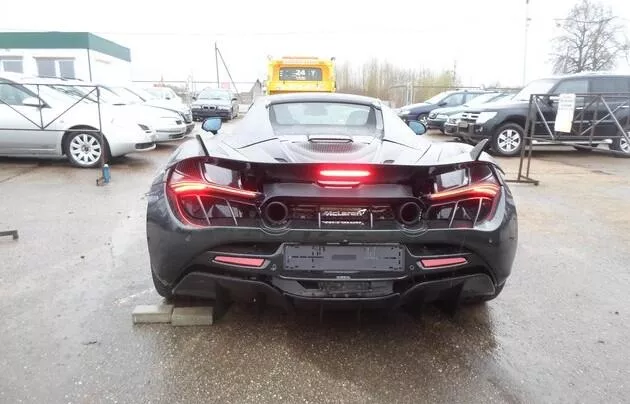 McLaren 720S Spider