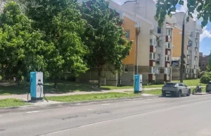 Zaryadka открыла круглосуточные станции быстрой зарядки электромобилей в Уручье Zaryadka открыла круглосуточные станции быстрой зарядки электромобилей в Уручье