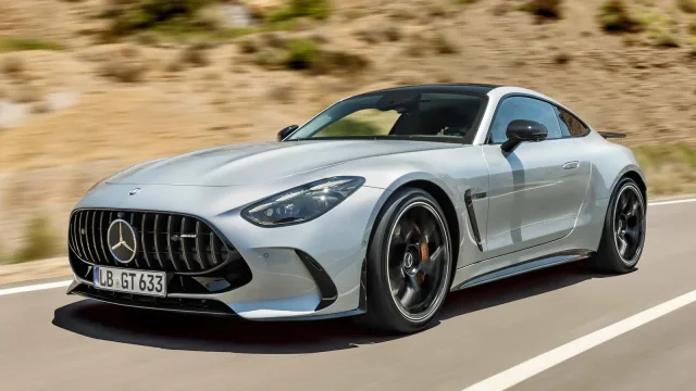 Mercedes-AMG готовит автопрорыв: 27 новых моделей для борьбы с BMW M