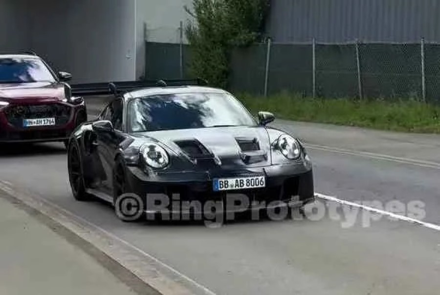 Porsche 911 GT3 RS (992.2) замечен на Нюрбургринге — это новый этап легенды