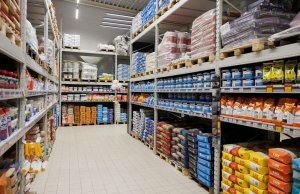В ОМА распродают товары по Халве на 20 месяцев В ОМА распродают товары по Халве на 20 месяцев