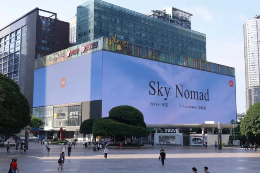 Xiaomi запускает новую линейку электромобилей Sky Nomad с рекордным запасом хода Xiaomi запускает новую линейку электромобилей Sky Nomad с рекордным запасом хода