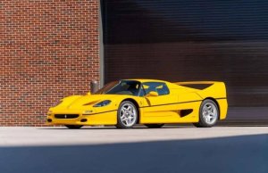 Редкий Ferrari F50 продан на аукционе за $14,5 млн в Монтерее Редкий Ferrari F50 ушёл с молотка за $14,5 млн в Монтерее