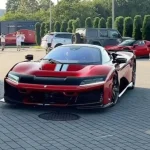 В Польше заметили Ferrari F80, он мгновенно стал в центре внимания В Польше заметили Ferrari F80, который мгновенно стал центром внимания