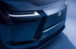 Lexus готовит электрокроссовер с кузовом, созданным по технологиям Tesla Lexus готовит электрокроссовер с кузовом, созданным по технологиям Tesla