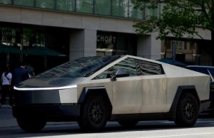 Tesla повысила цены на Cybertruck в США, отдельные версии подорожали на 5 тысяч долларов Tesla повысила цены на Cybertruck в США, отдельные версии подорожали на 5 тысяч долларов