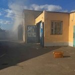 Газовая горелка стала причиной пожара на СТО в Гомеле, одна машина сгорела полностью