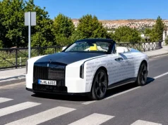 Rolls-Royce Nightingale за 10 млн. долларов заметили на дорогах Испании Rolls-Royce Nightingale за $10 млн заметили на дорогах Испании